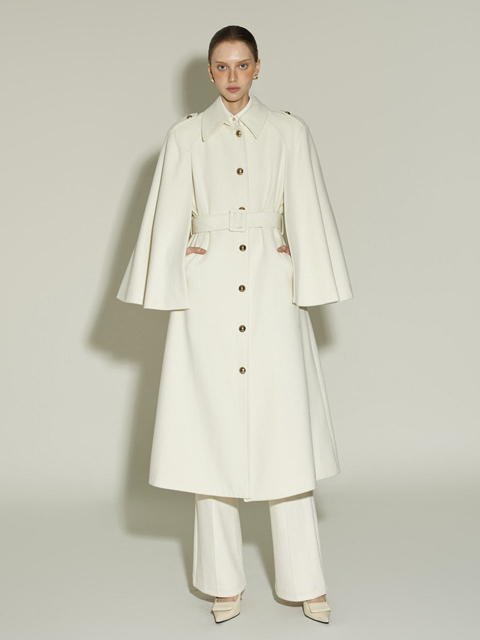 J2465 Cape Coat With Belt