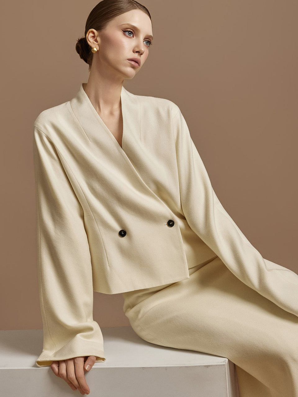 J2831 Collarless Jacket