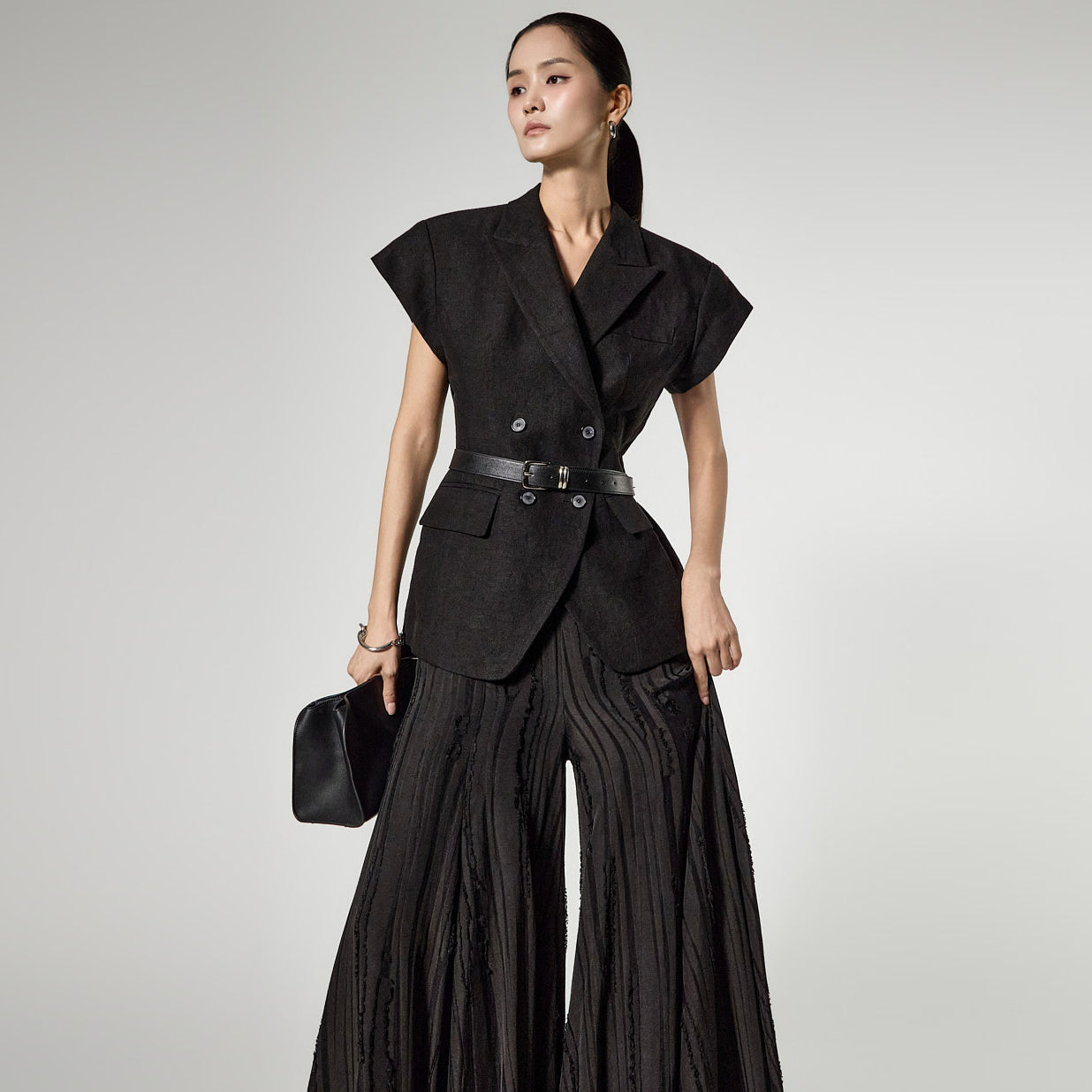 J3201 Linen Sleeve Jacket with Belt