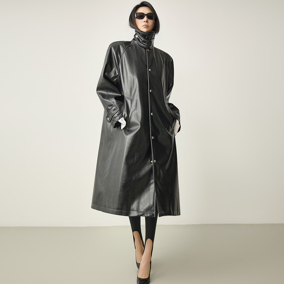 J3304 Snap Button Leather Coat