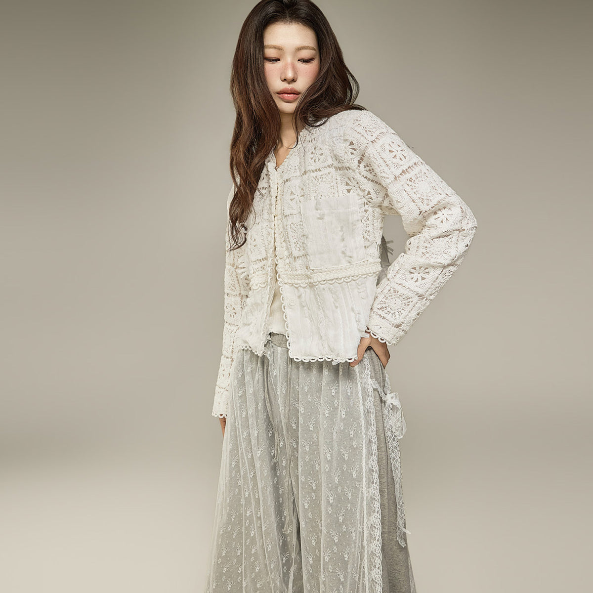 J3345 Crochet Pocket Cardigan