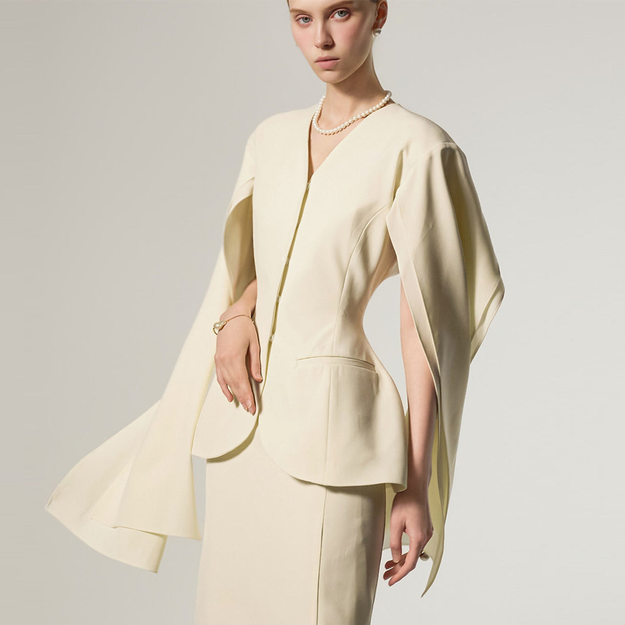 J9369 ケープ スリムジャケット