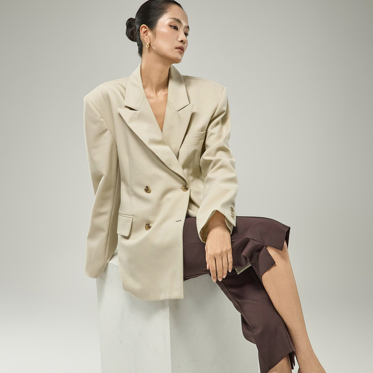 J9371 Double-Breasted Jacket