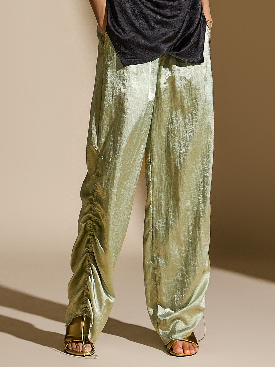 P3229 Metallic Shirring Pants