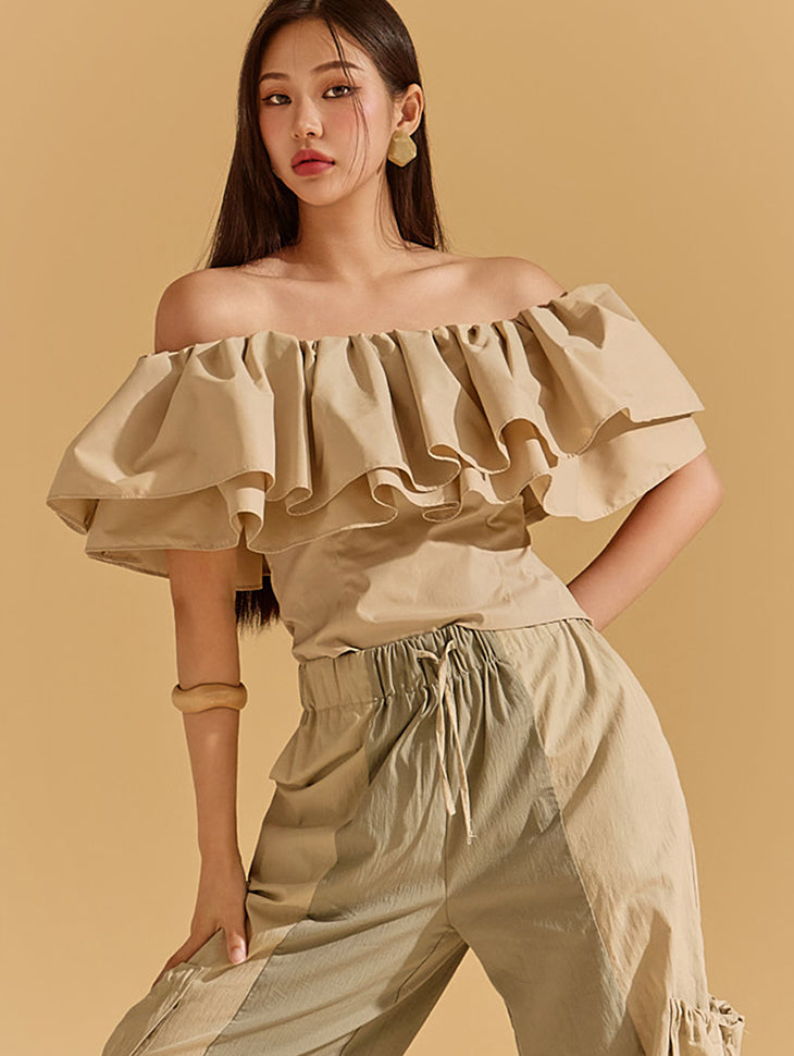 B9161 Off Shoulder Ruffle Bendable Blouse