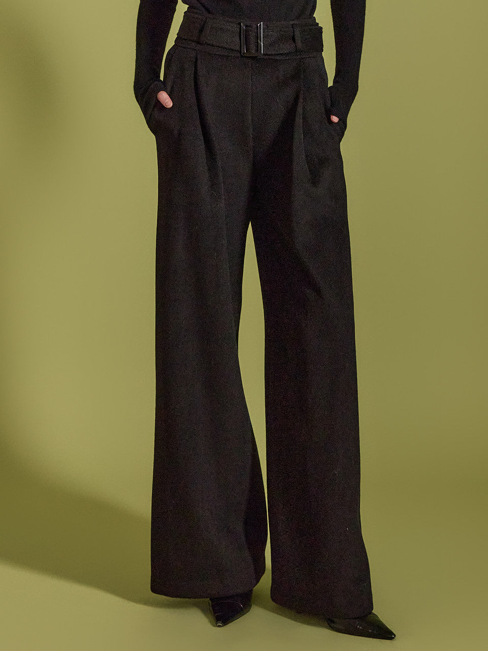 P3339 Wide Slacks With Belt *Addtional L Size Version*