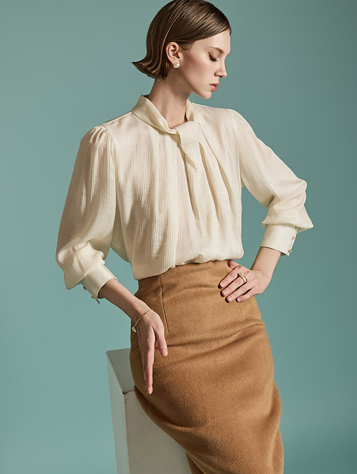 B3020 Pintuck Blouse