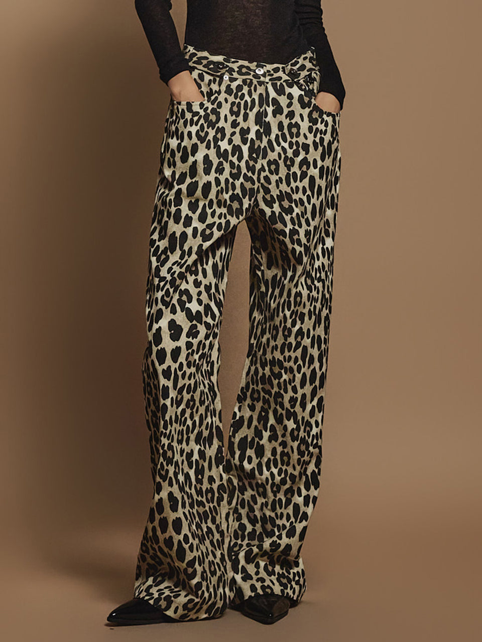 P3264 Leopard Pattern Pants