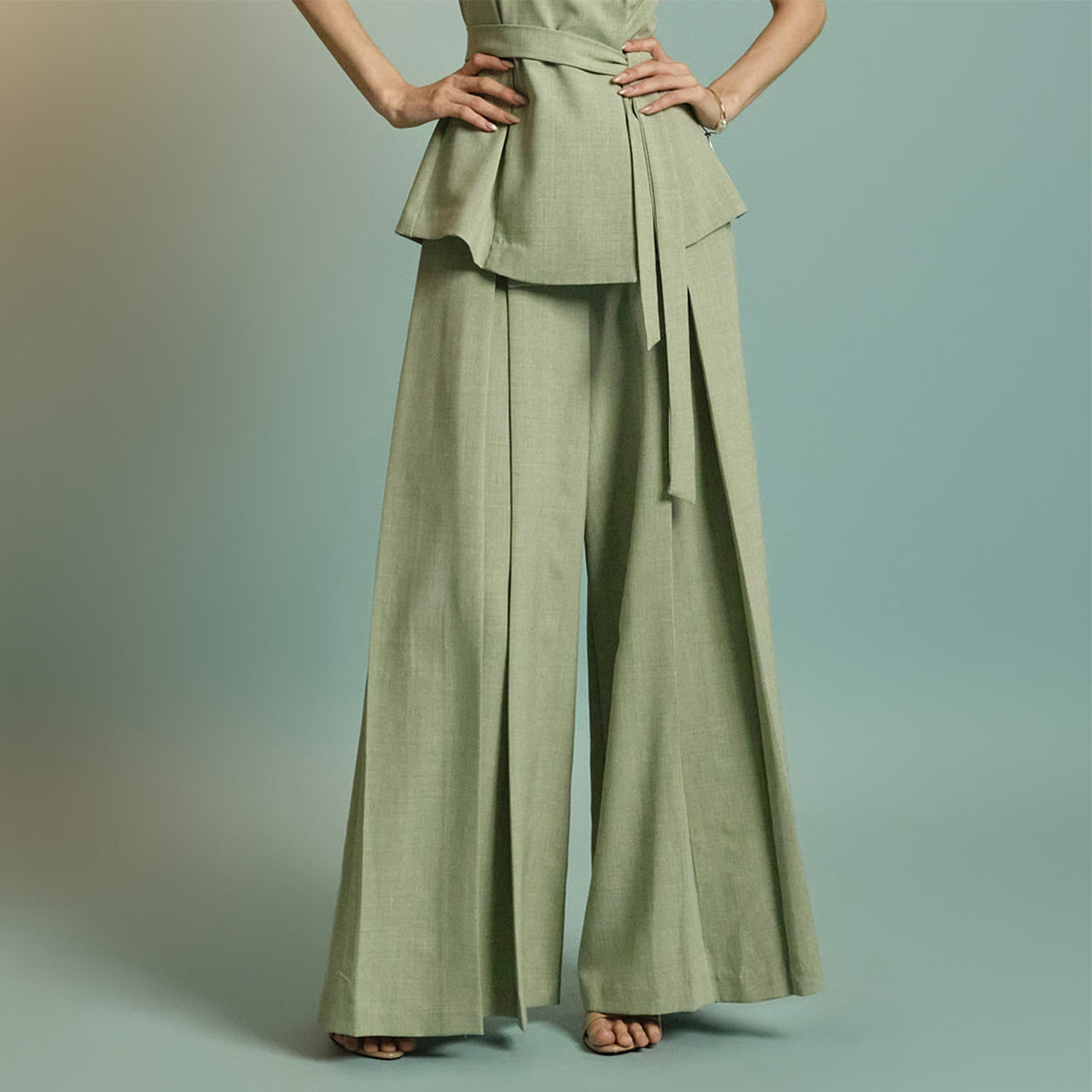 P3553 褶裥休闲裤