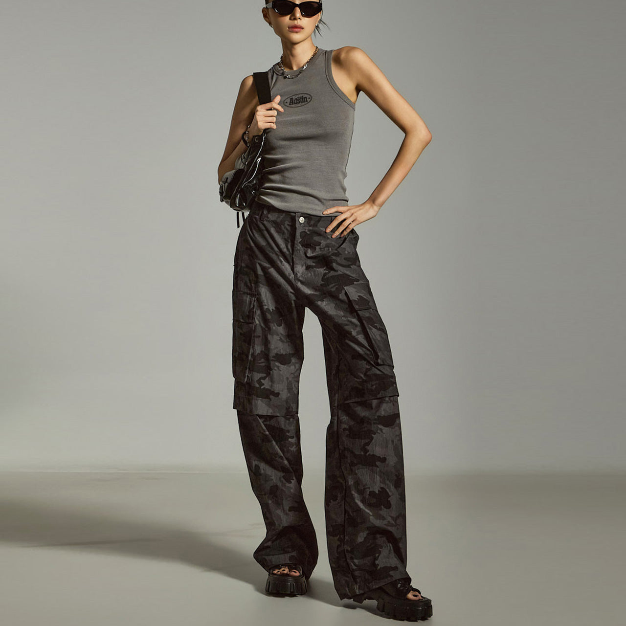 P3559 Camouflage Cargo Pants