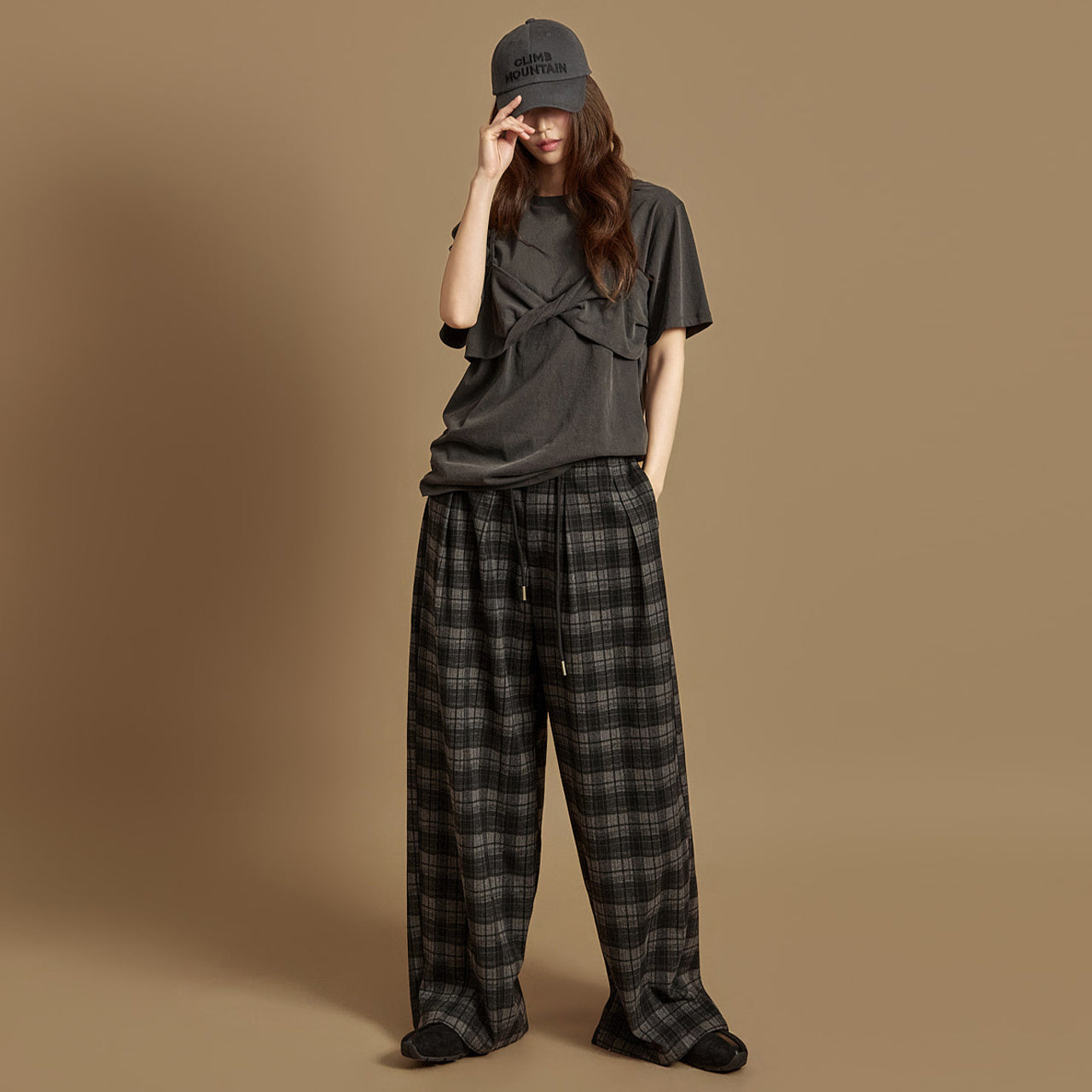 P3674 Check Wide Pants