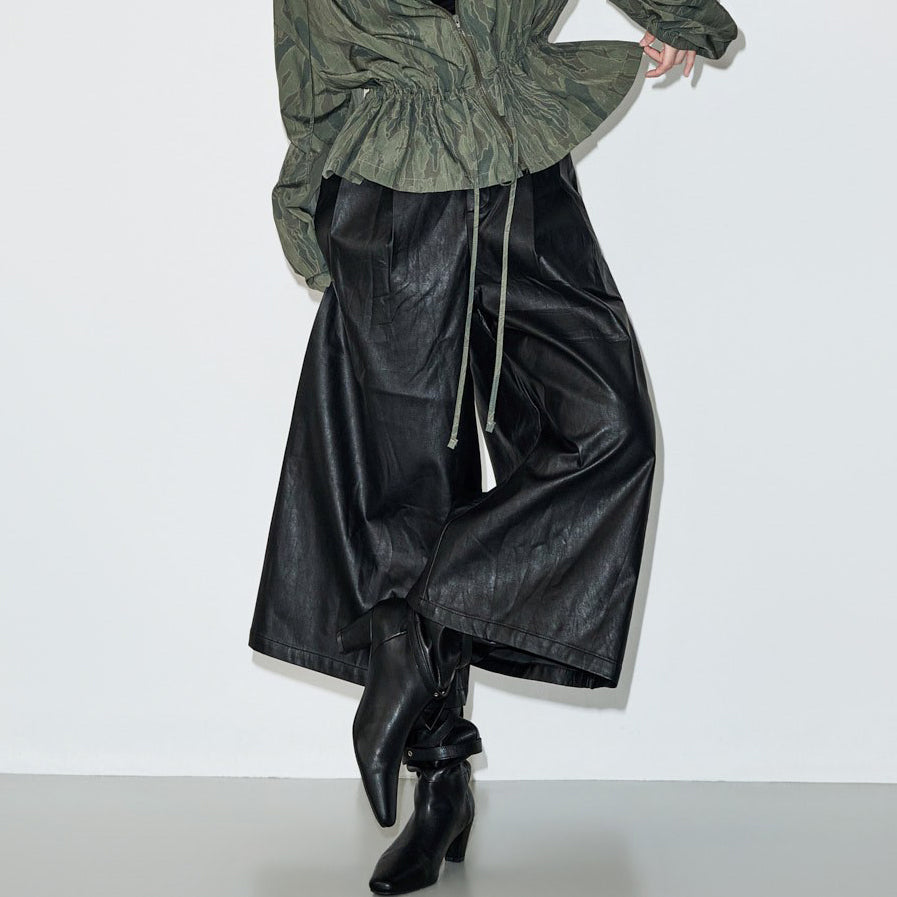 P3929 Wide Pants
