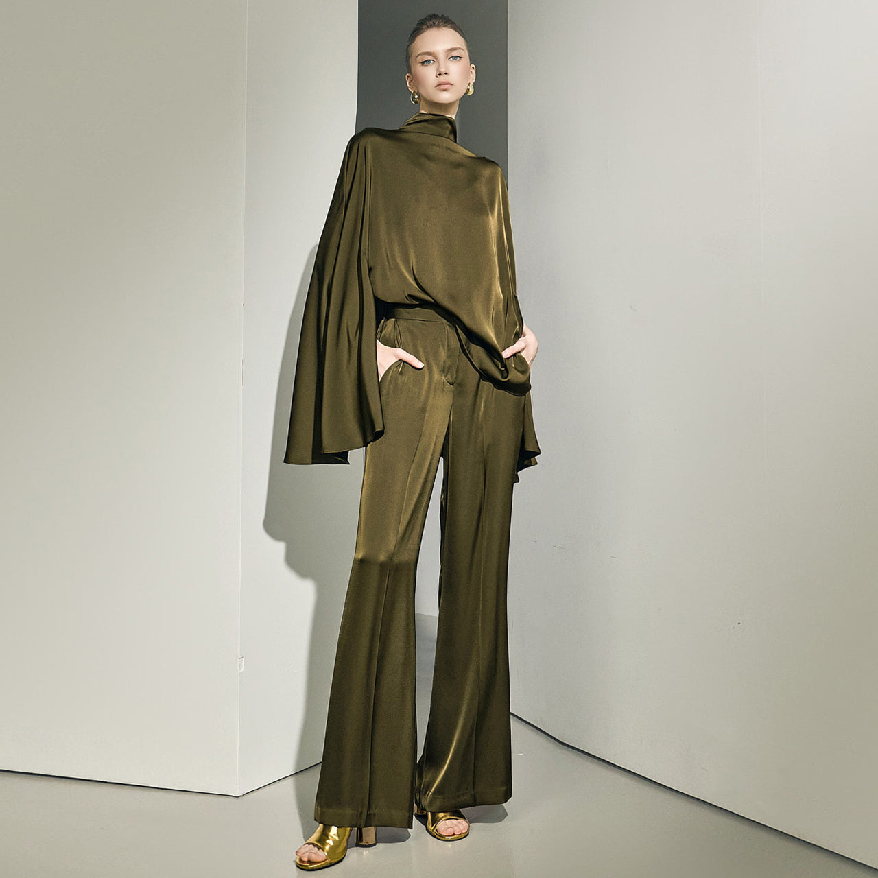 P9164 Pintuck Slacks