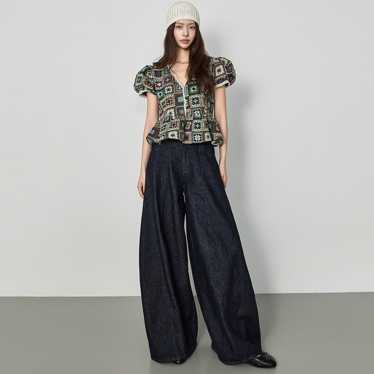 PJ668 Wide Balloon Jeans