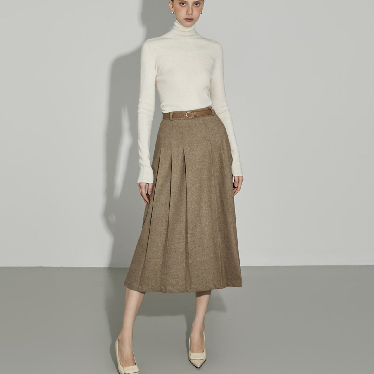 SK3101 Pleated Wool Skirt