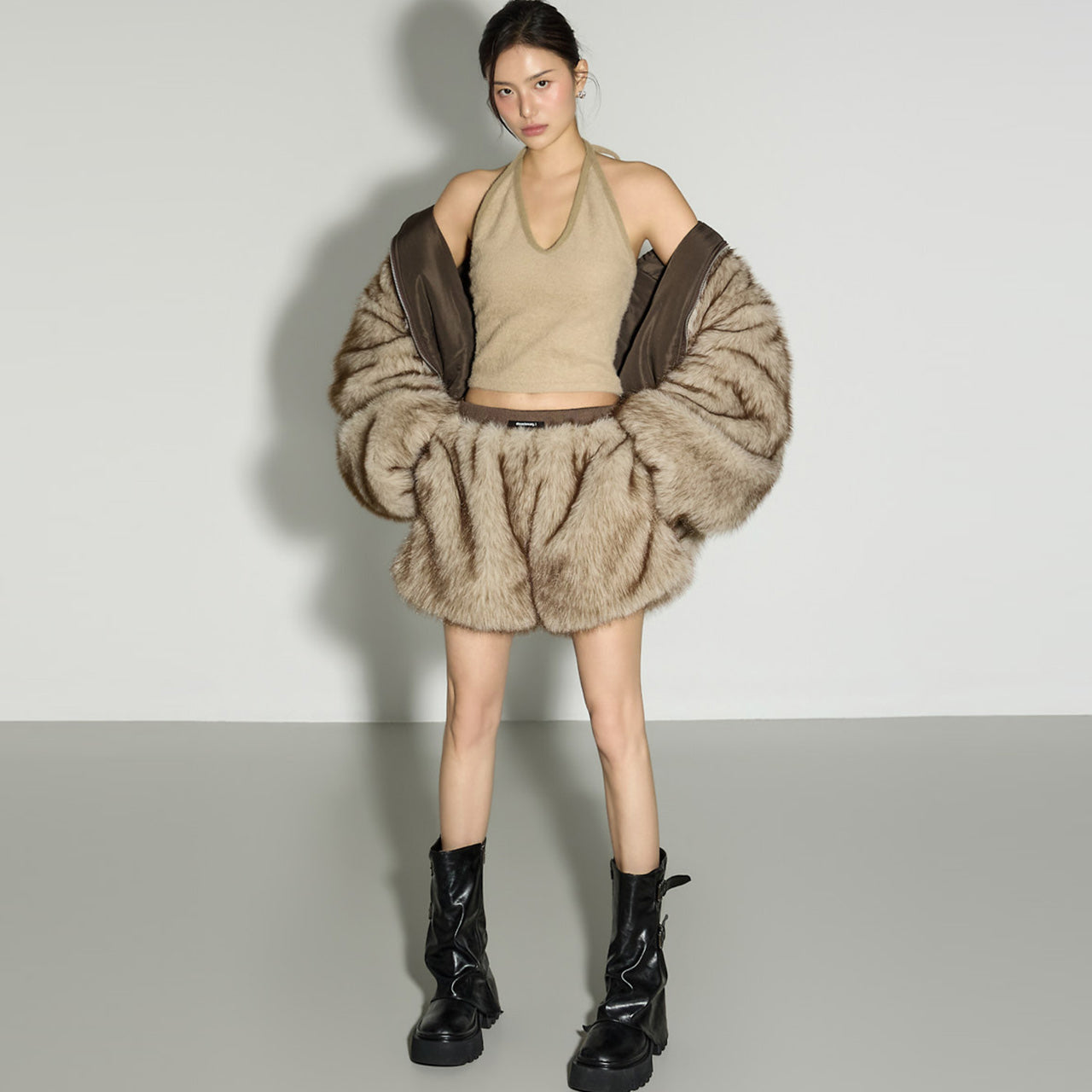 TR047 Reversible Fur Hooded Set